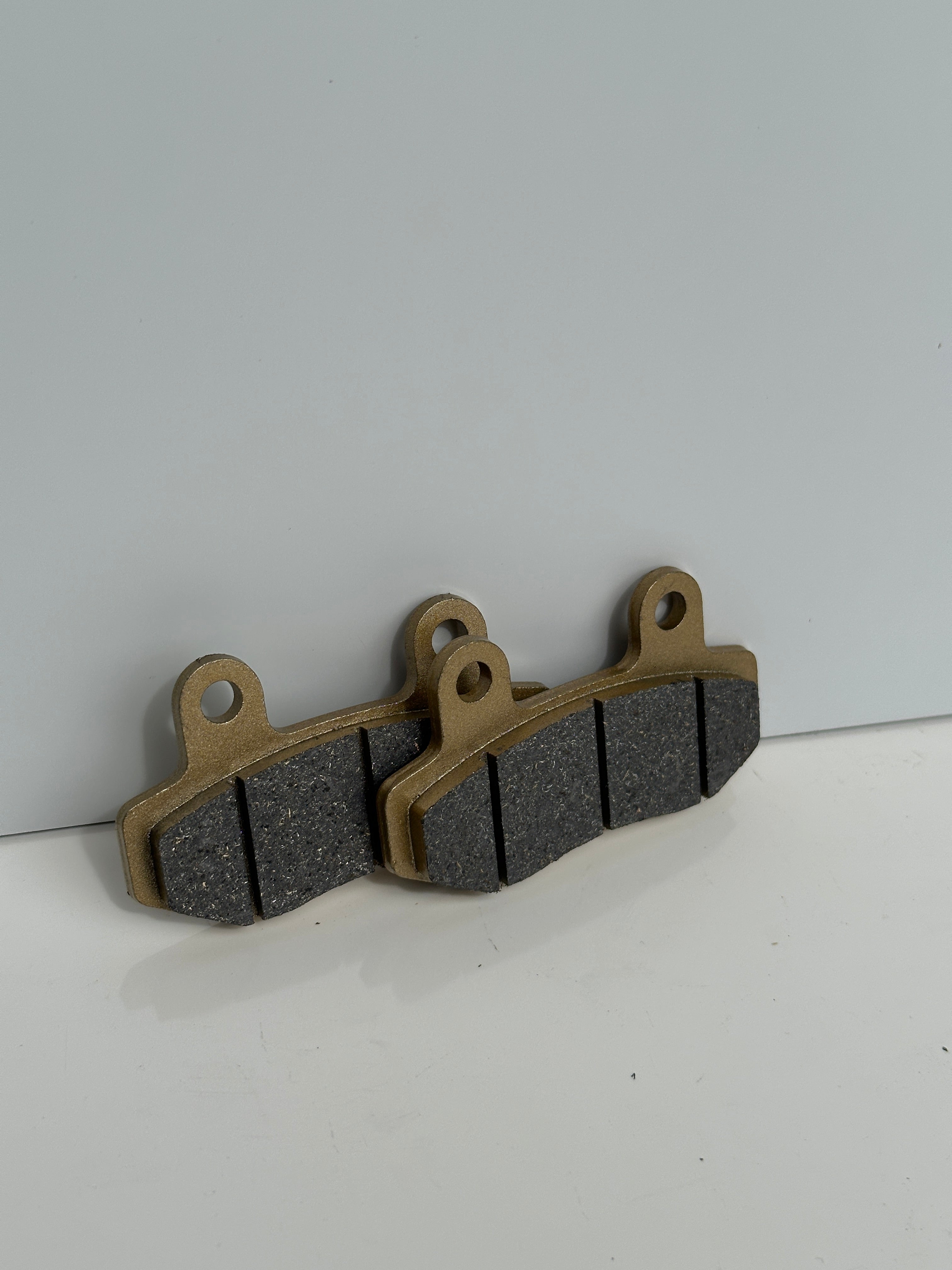 Semi-Metallic Ultra Bee Brake Pads