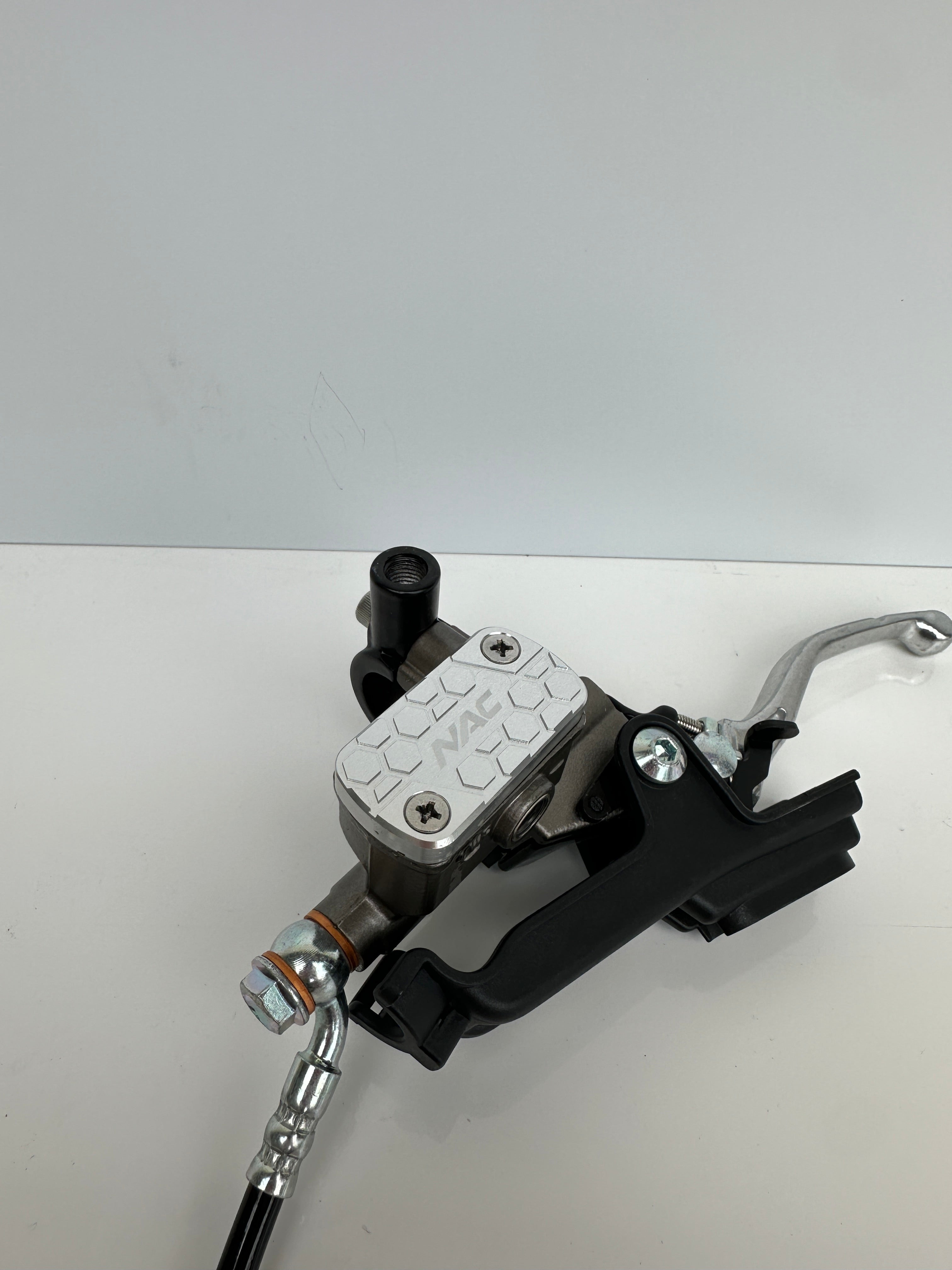 Upgraded Ultra Bee Brake Reservoir Caps